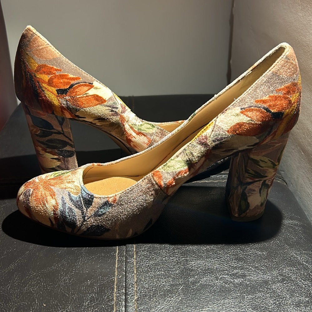 Beautiful flower multicolored round toe - Picture 8 of 8